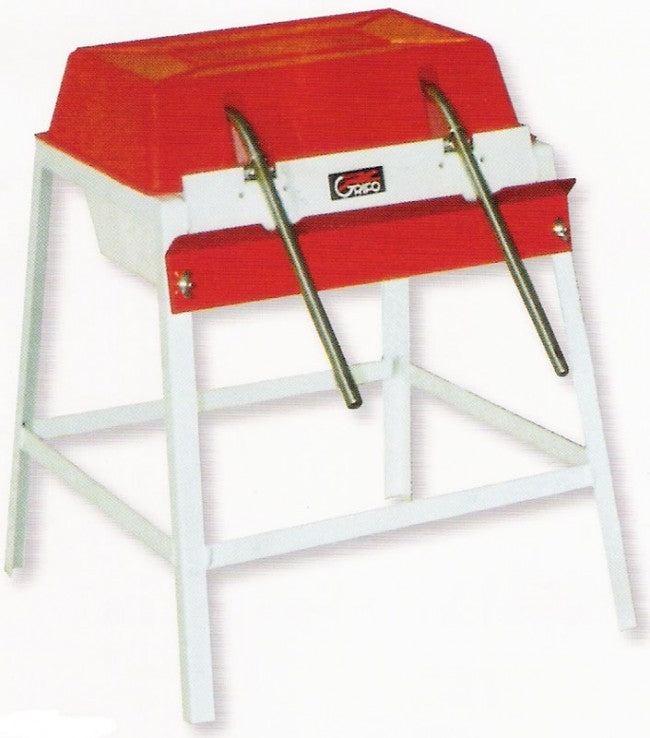 Filler with 2 spouts on moplen